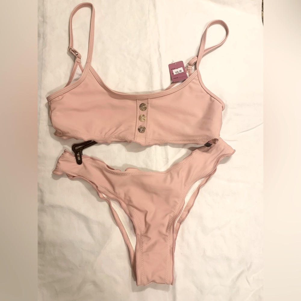 Super cute Bikini brand new!